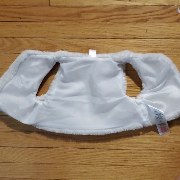 Faux fur vest 6 month - Picture 3 of 3